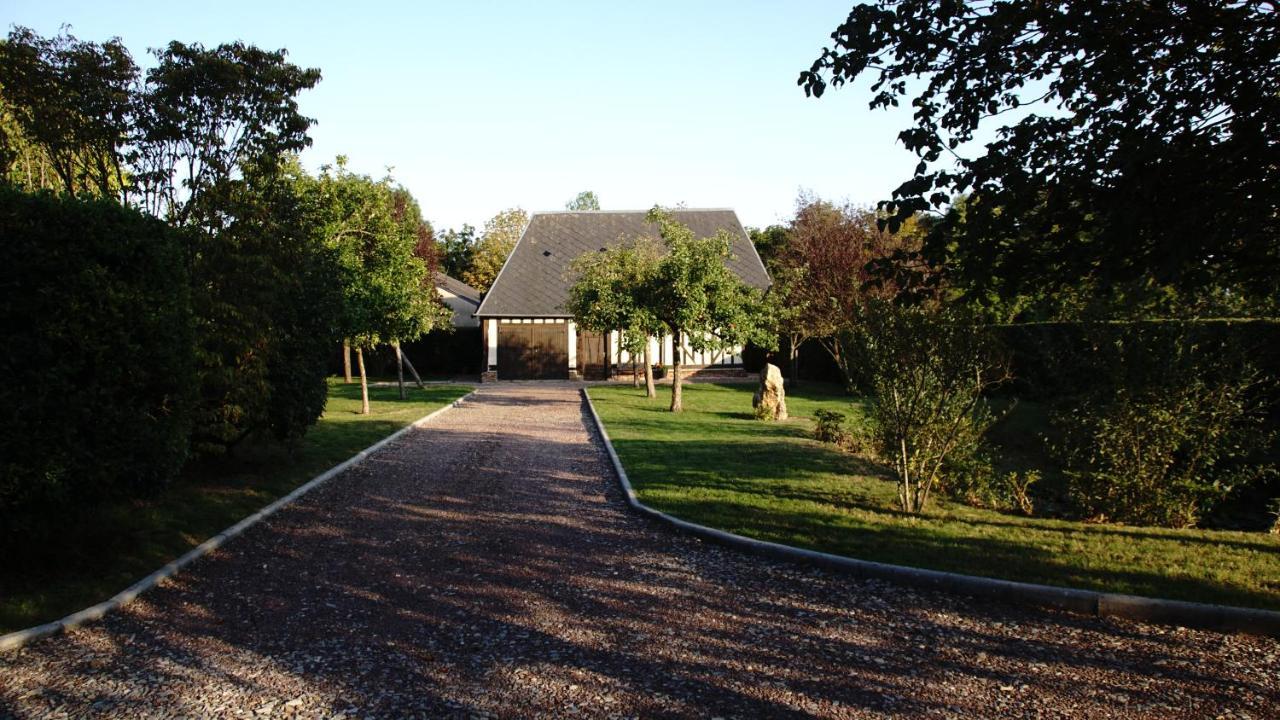 Le Pressoir Leilighet Beaumesnil  Eksteriør bilde